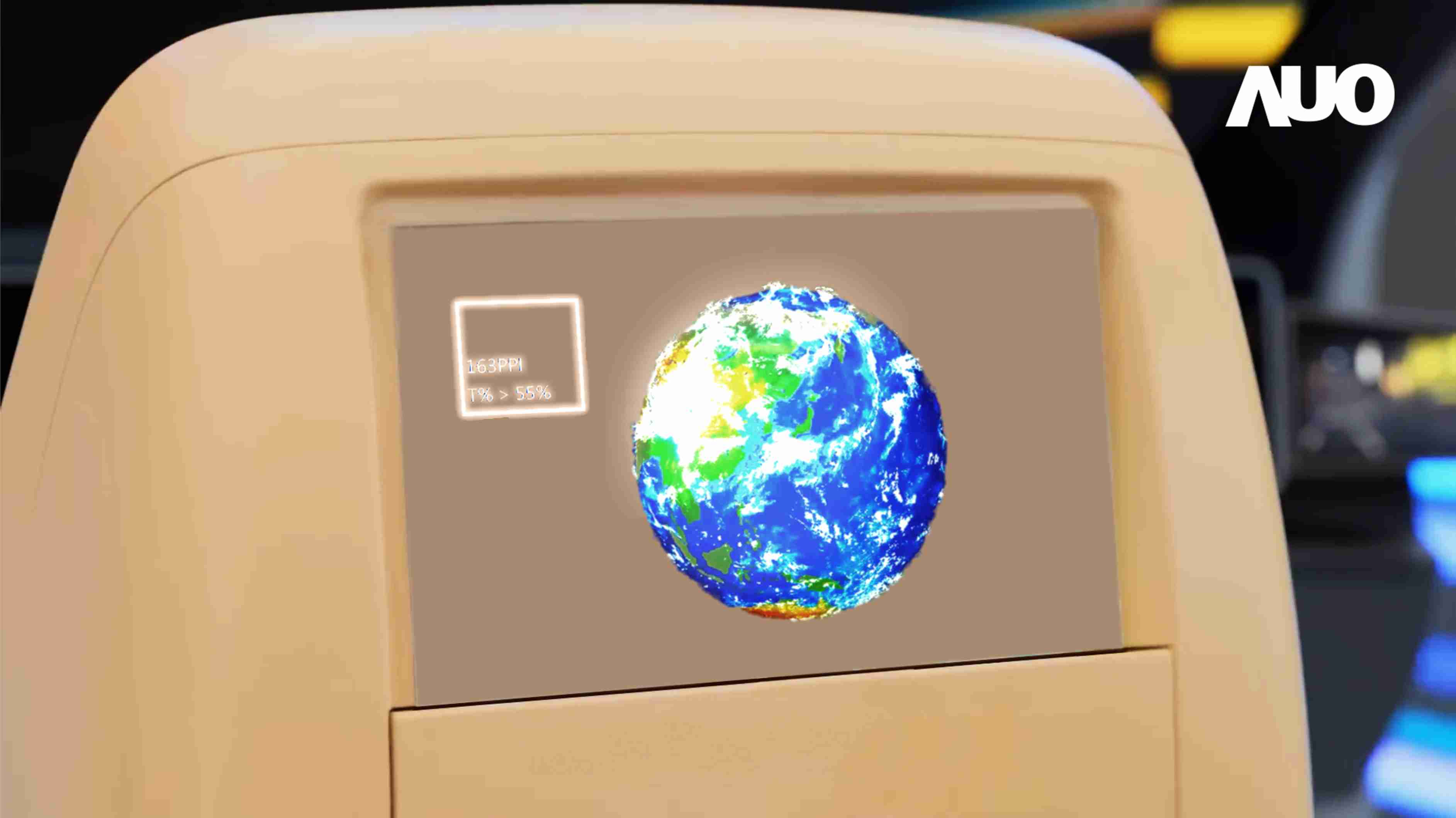 尊时凯龙突破设计与制程挑战，，推出全球最高分辨率163ppi的13.5吋透明Micro LED面板，，并积极布局智能车市场，，以期拓展透明显示应用的可能性