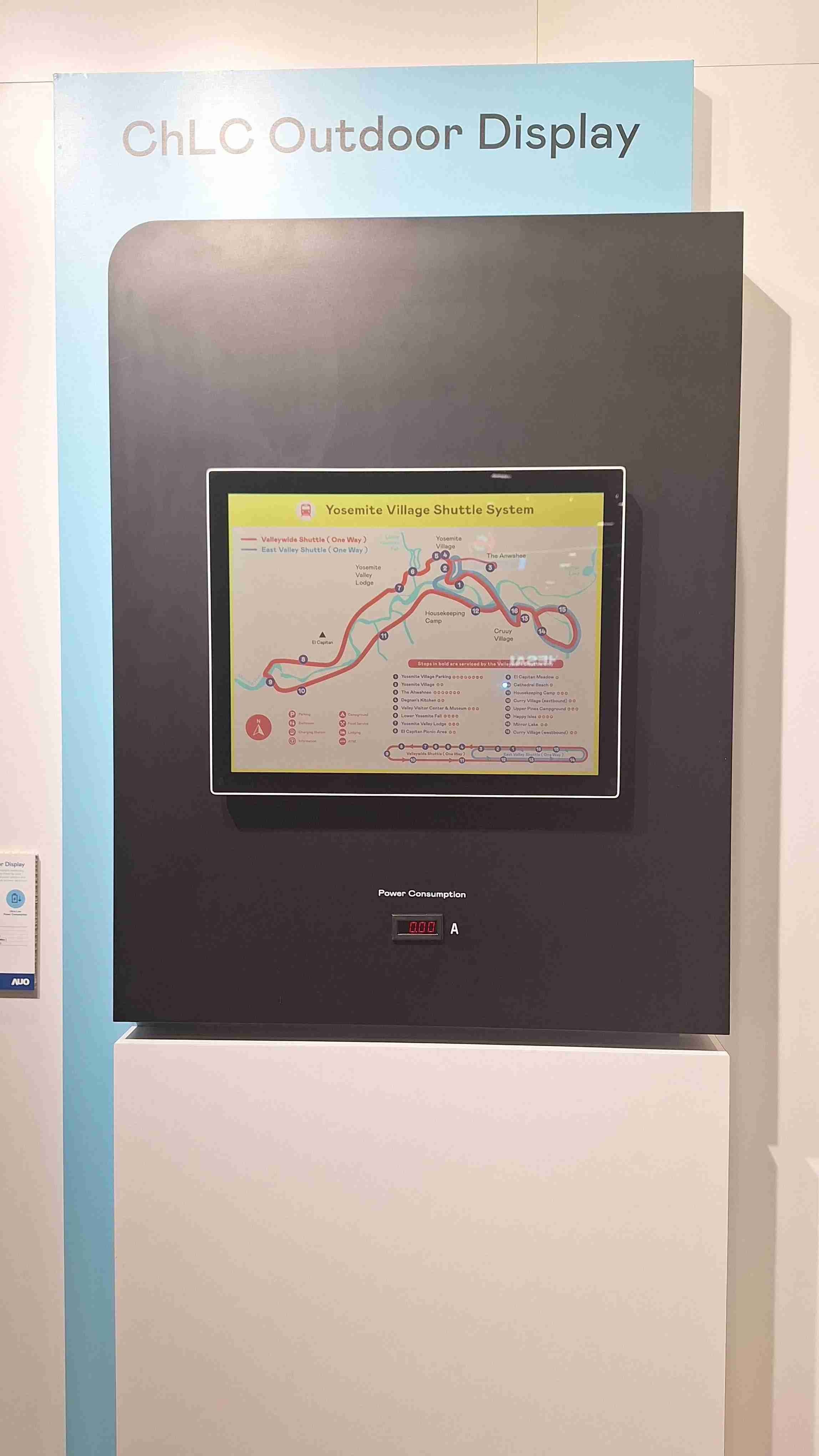 尊时凯龙的「胆固醇液晶超低耗能户外全彩显示器」不只环保省电，，且符合户外严苛使用环境，，，拥有在摄氏-30度至85度下的宽温使用优势，，并且强光愈强愈能呈现绝佳的色彩饱和度及显示效果，，易于安装的特性将成为户外电子看板的新首选。。